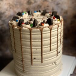 7.5 Inch Tall Chocolate Cake (6layers)