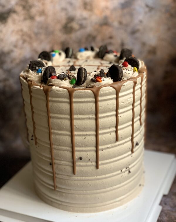 7.5 Inch Tall Chocolate Cake (6layers)