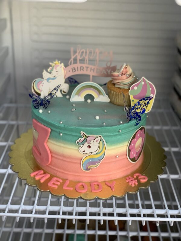 Kids Unicorn Birthday Cake 7.5 inch