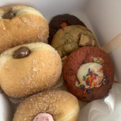 Mini Treat Pack (Donut & Cookies)