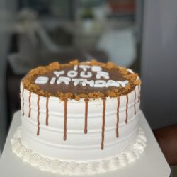 Standard 7.5” Biscoff Cake