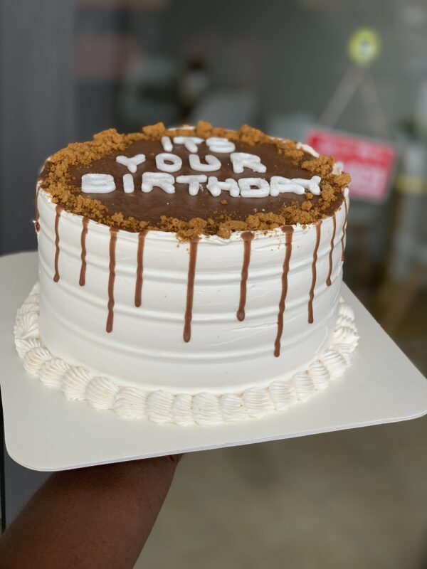 Standard 7.5” Biscoff Cake - Image 3